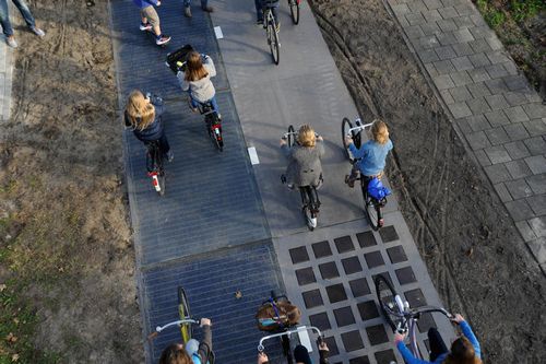 Первая в мире солнечная дорожка для велосипедистов генерирует больше энергии, чем ожидалось