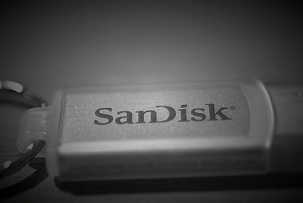 Samsung отказался покупать sandisk